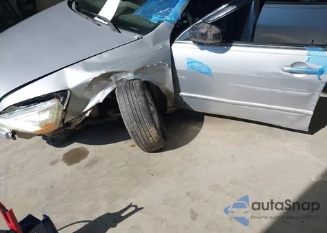 2005 Honda Accord 2.4 Ex from USA, damaged, VIN 1HGCM56785A054202